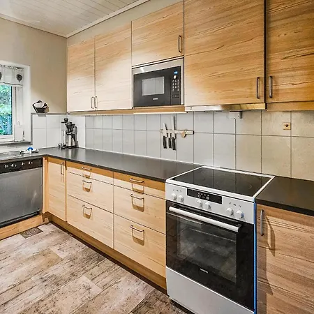 3 Bedroom Lovely In Apartamento Eidfjord