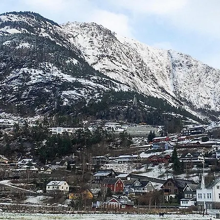 3 Bedroom Lovely In * Eidfjord