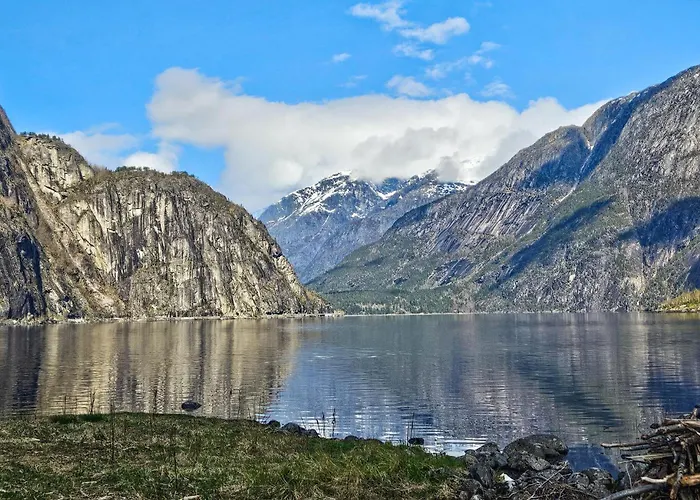 3 Bedroom Lovely In *